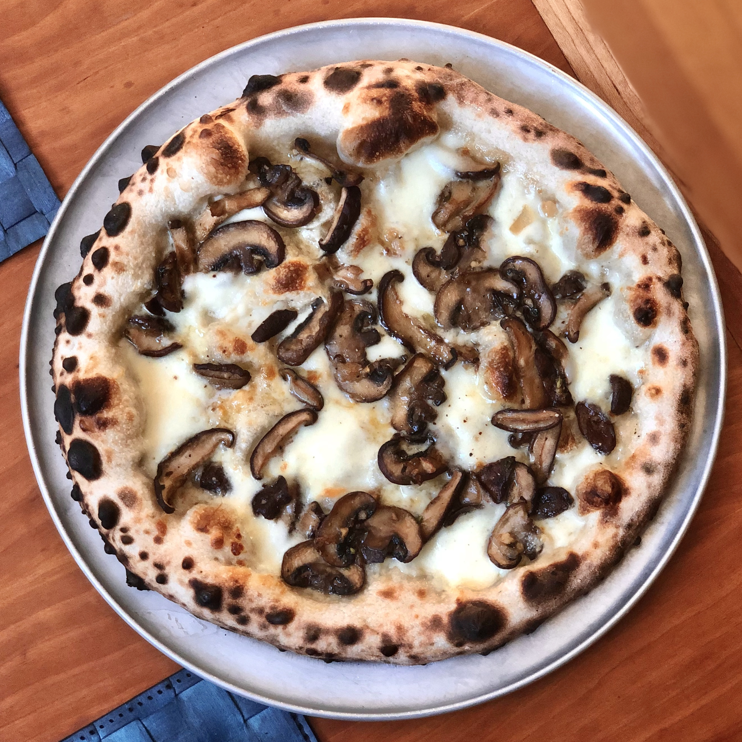 analysere fysiker interview Mushroom Pizza: The Fancy Treatment | Recipe & How To - Santa Barbara Baker